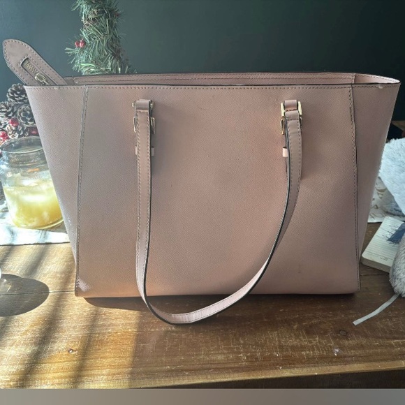 MICHAEL KORS Sally Saffiano Leather and Logo Tote Bag Authentic Purse - Picture 4 of 6